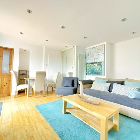 White Eden - Explore Cornwall From A Comfy Central Appartment เซนต์ออสเทลล์ ภายนอก รูปภาพ