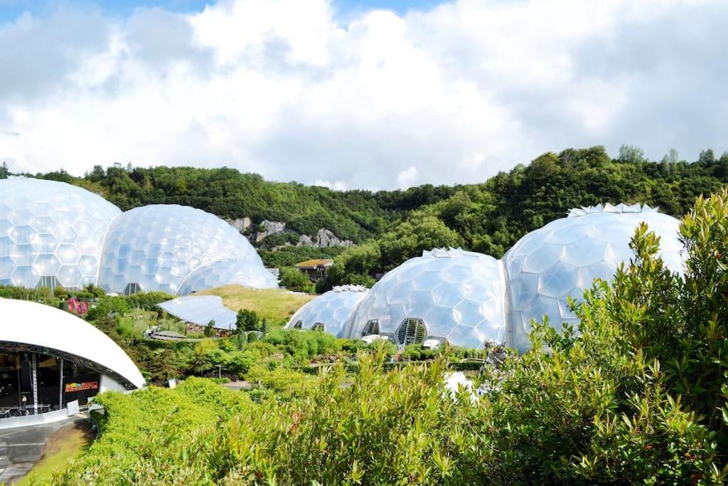 White Eden - Explore Cornwall From A Comfy Central Appartment เซนต์ออสเทลล์ ภายนอก รูปภาพ